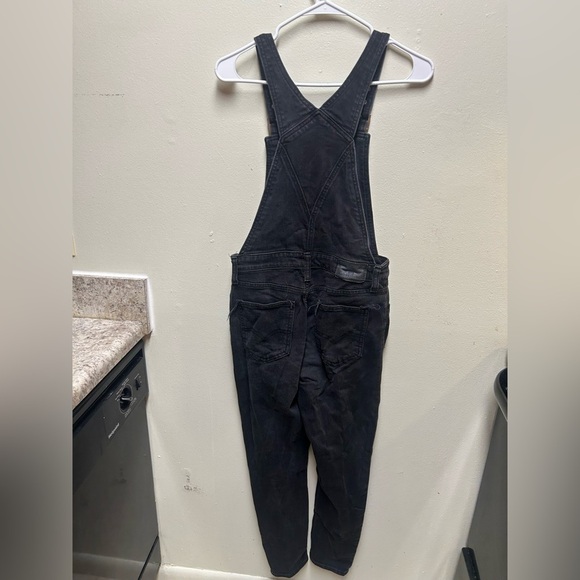 Levi’s black denim overalls zip front retro women’s size 27 - Picture 2 of 8